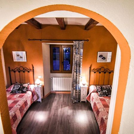 Acienleguas Hostel Castrojeriz Bagian luar foto