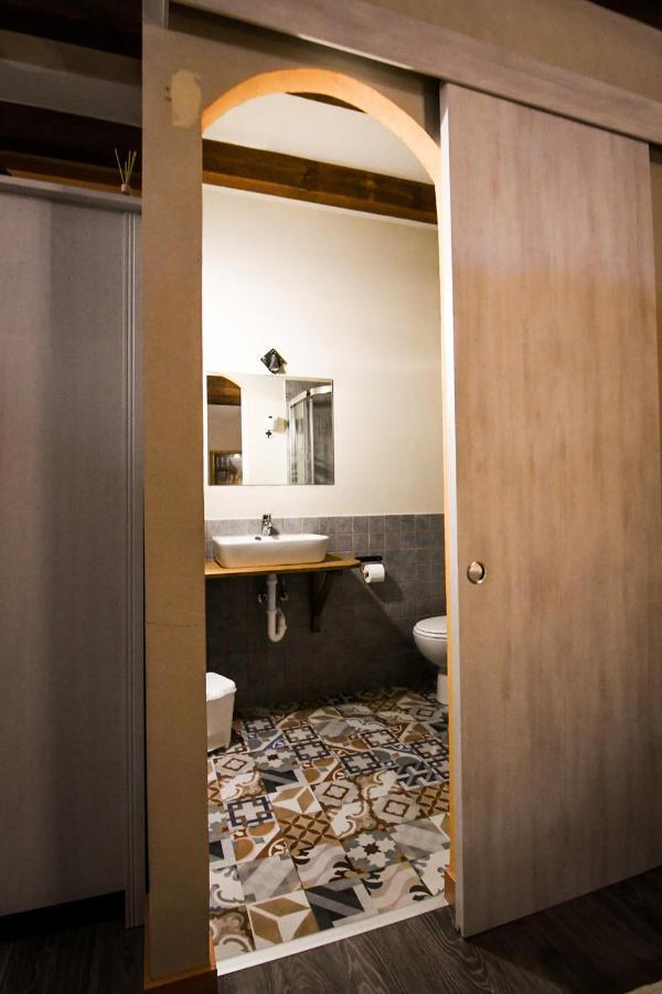 Acienleguas Hostel Castrojeriz Bagian luar foto