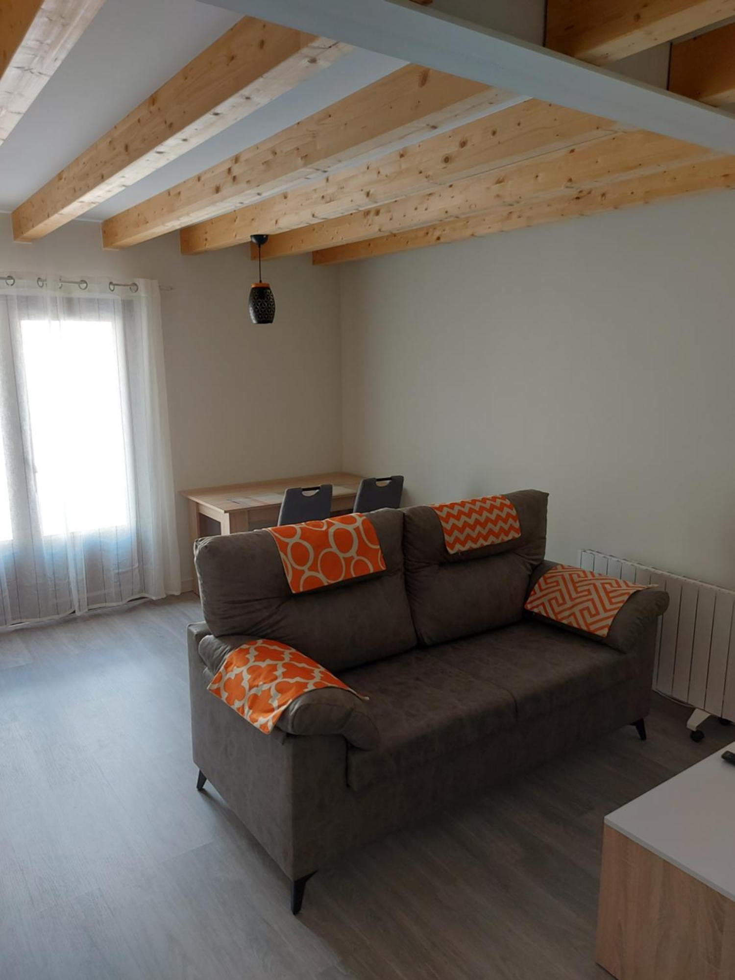 Acienleguas Hostel Castrojeriz Bagian luar foto